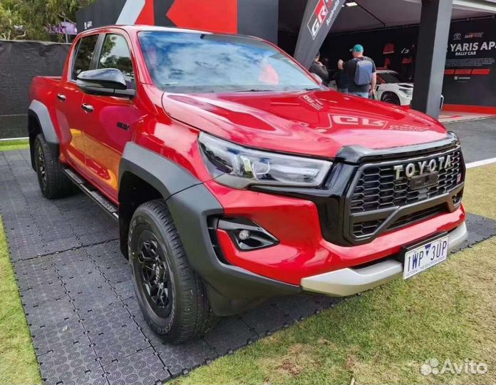 Рестайлинг Hilux Pick Up 2015 +, тип 2023 GR Sport