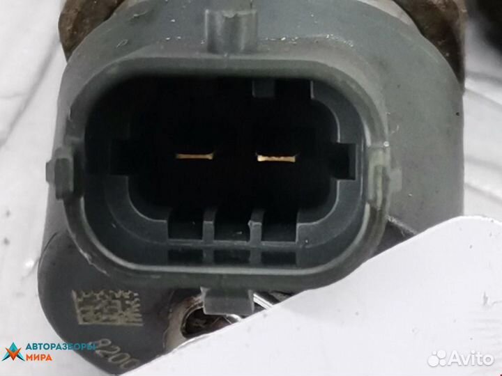 Форсунка Renault Laguna 2 2005 8200389369