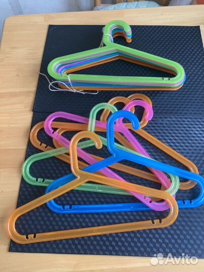 Вешалки плечики детские
