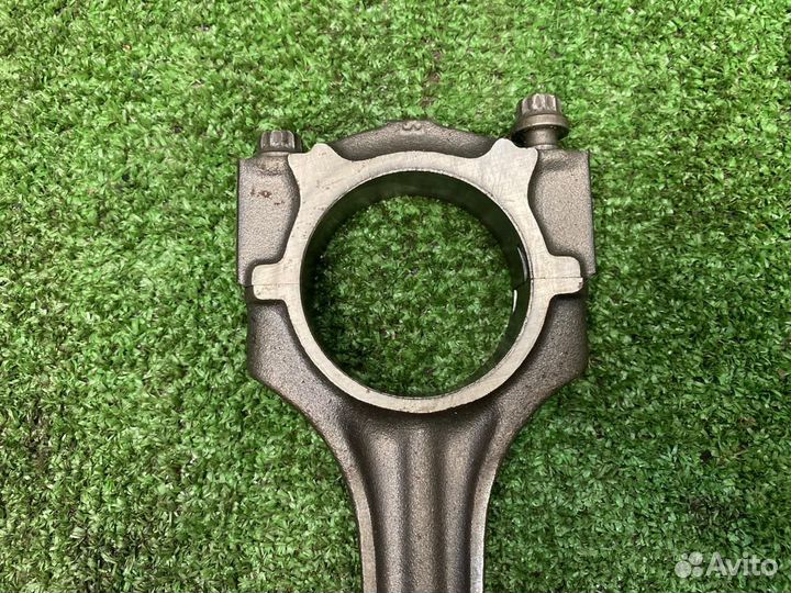 Шатун Mercedes-Benz M102 M103 M104