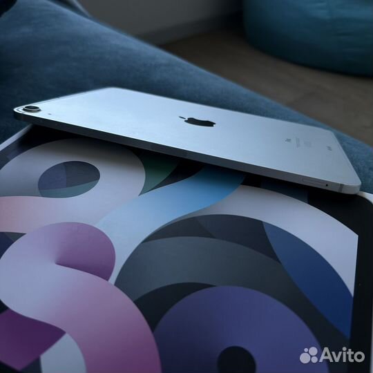 Apple iPad Air 4 2020 64GB Wi-Fi + Cellular Silver