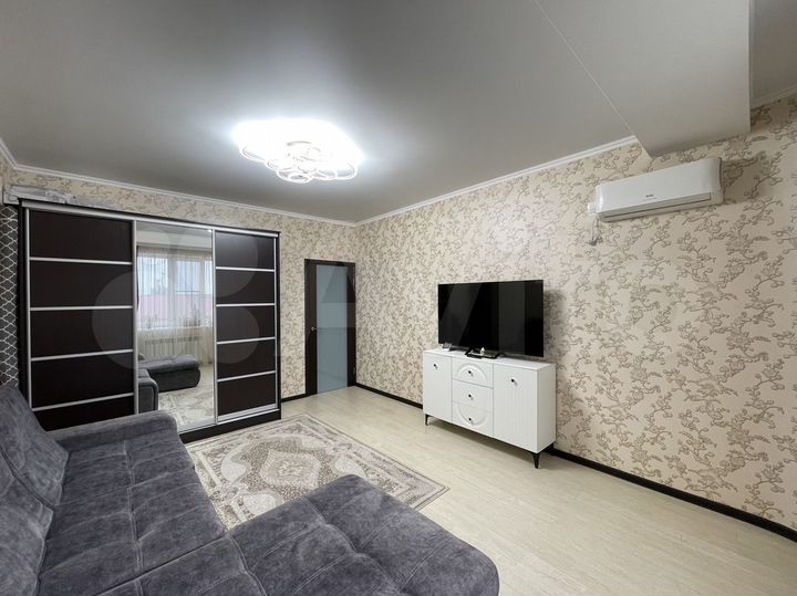 1-к. квартира, 43 м², 4/7 эт.