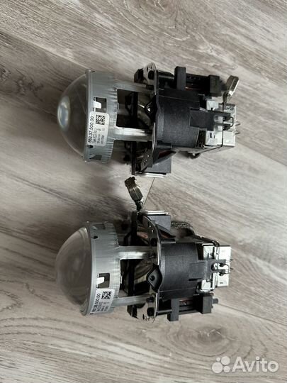 Заводские линзы с лампами Philips D3S для Audi Q3