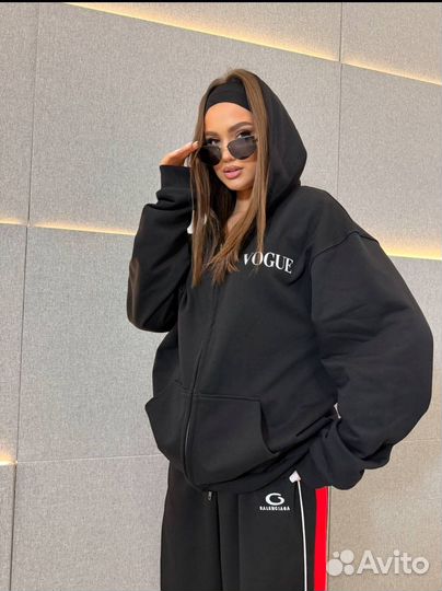 Худи зип vogue balenciaga
