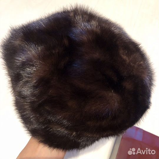 Берет женский норковый