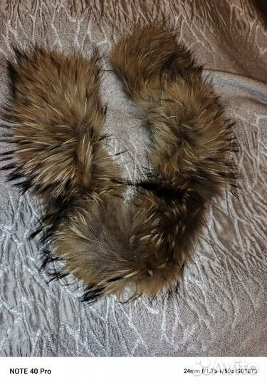 Меховой воротник енот