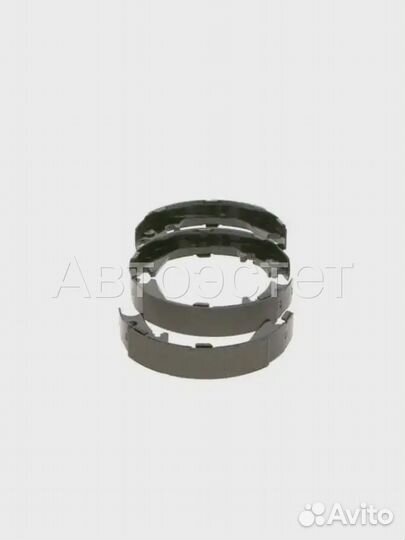 Тормозные колодки барабанные задний мост 0 986 487 683