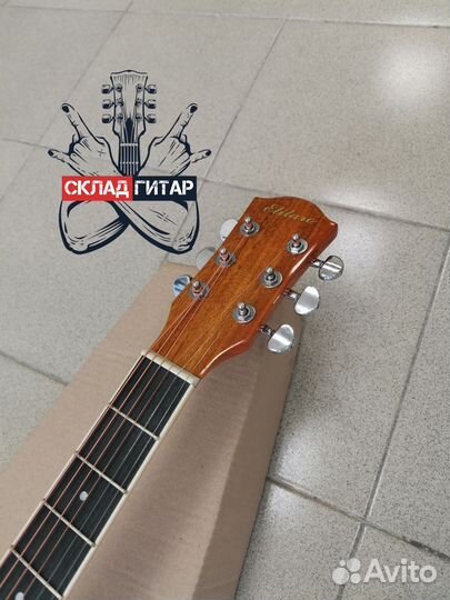 Гитара электроакустическая Elitaro E4050EQ N