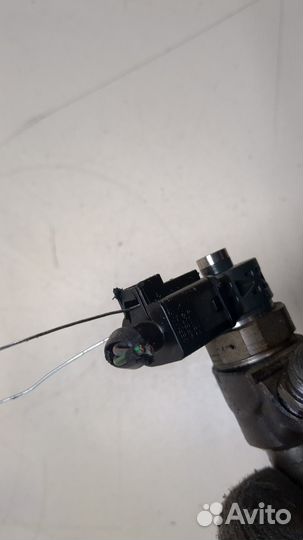 Форсунка топливная Audi Q5, 2011