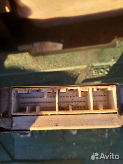 Блок управления двигателем toyota duet