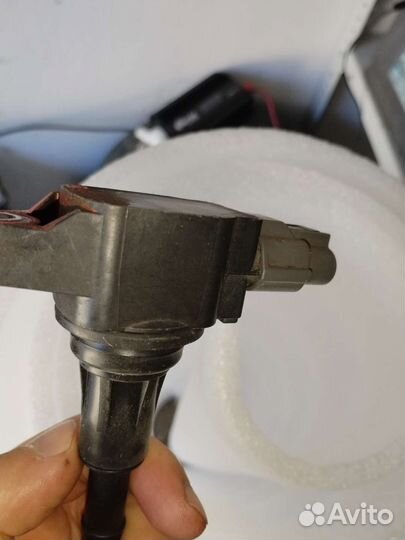 Катушка зажигания Nissan 22448JA10C VQ25/VQ35