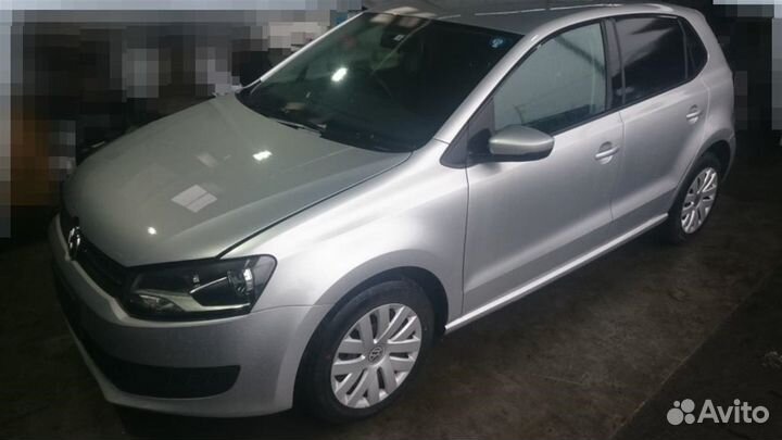 Колодки тормозные передние Volkswagen Polo 6R1