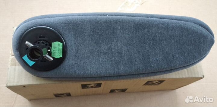 Подлокотник пасажирского сидения Citroen C5 Новый