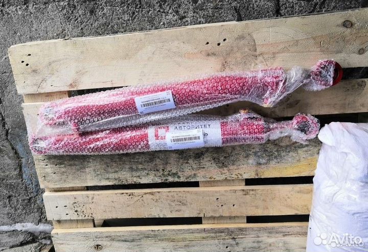 Гидроцилиндр на трактора и сельхозтехнику мтз цс-6