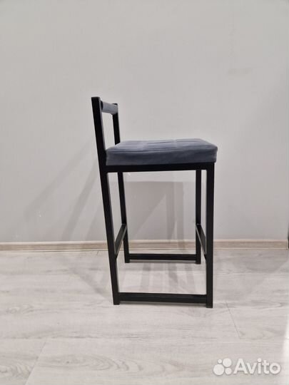 Стул барный