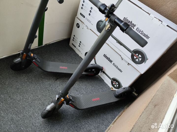 Новые электросамокаты Ninebot E22