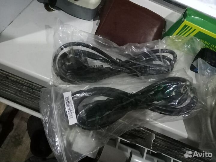 Кабель питания и сетевой шнур новое