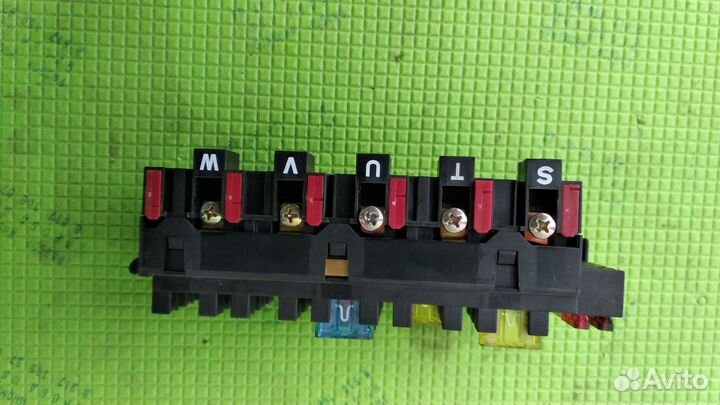 Блок предохранителей Mercedes-Benz W140