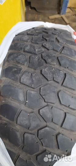 Bfgoodrich Mud-Terrain T/A KM2 265/70 R17