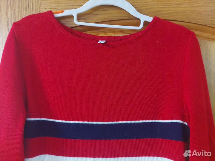 Красный джемпер в полоску под винтаж шерсть 50%