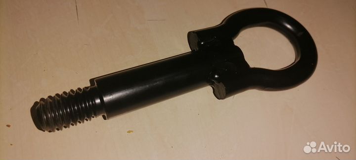 Буксировочный крюк вектра б