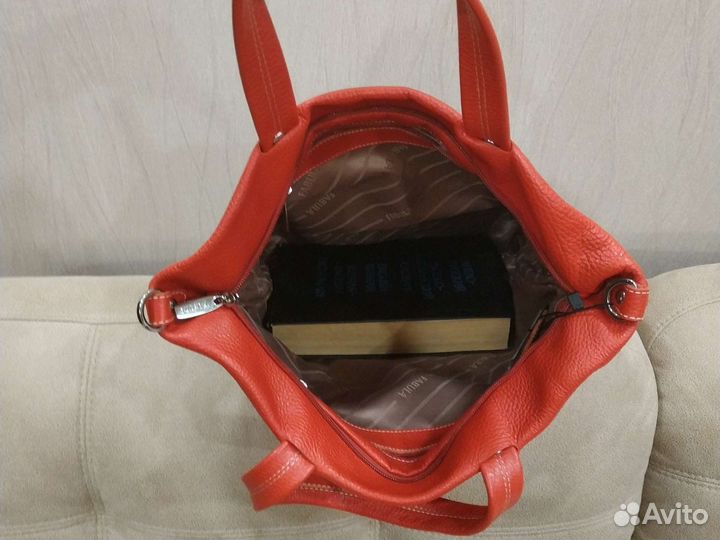 Cумка из натуральной кожи женская