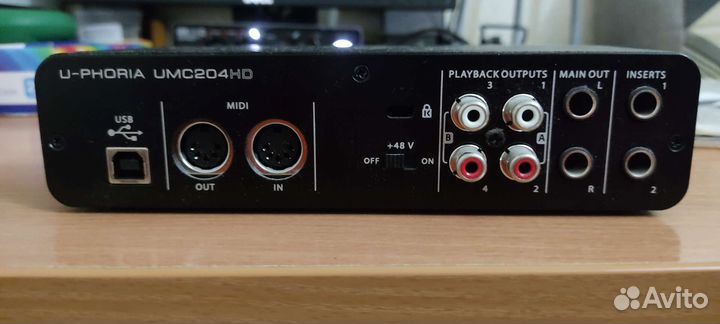 Behringer umc204hd