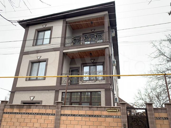 2-к. квартира, 60 м², 2/3 эт.