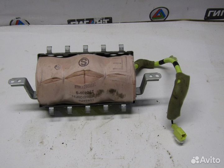 Подушка безопасности пассажирская (в торпедо) Coro