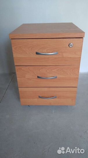 Тумба офисная выкатная