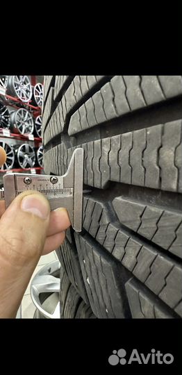 Nokian Tyres Hakkapeliitta R 265/50 R20