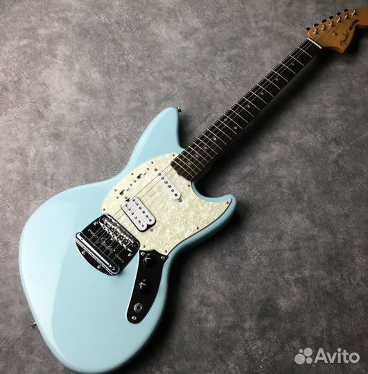 Электрогитара Fender Stratocaster USA + Аксессуары