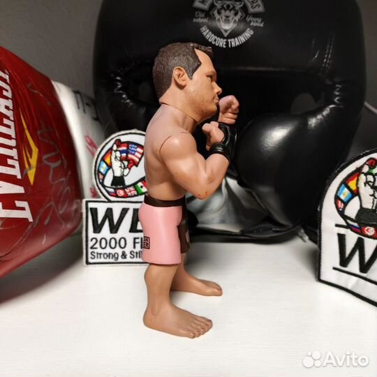 Фигурка коллекционная бойца UFC Rich Franklin