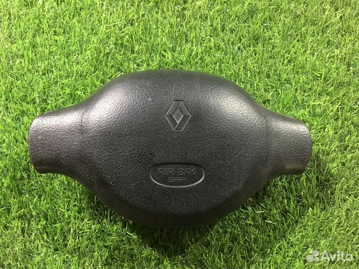 Подушка безопасности водителя Renault Logan