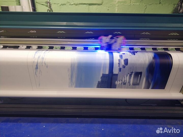 Печать баннеров,стикеров,наклеек,пленки