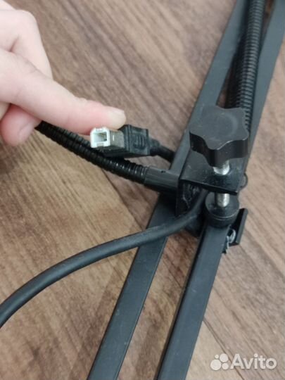 Стойка для микрофона пантограф с держателем пауком