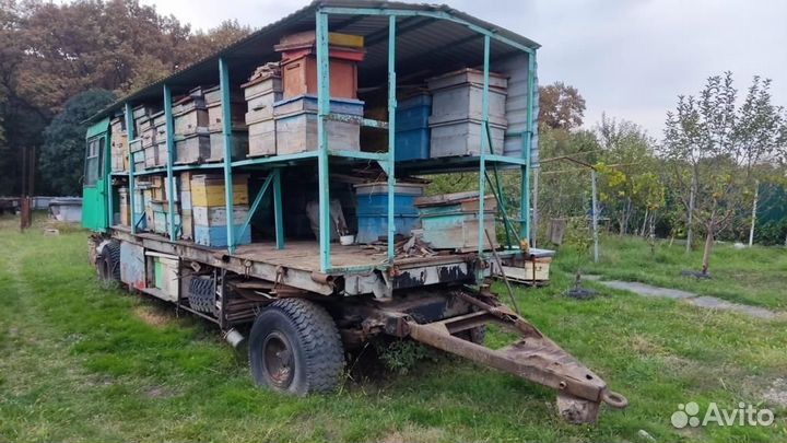 Прицеп пчеловодный