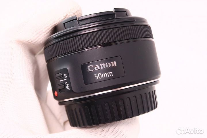 Объектив Canon EF 50mm f1.8 STM