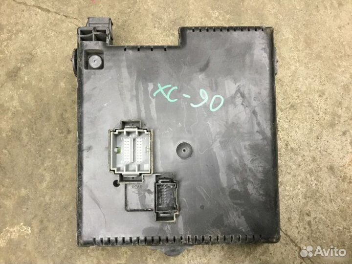 Блок предохранителей салонный Volvo Xc90 2002-2015