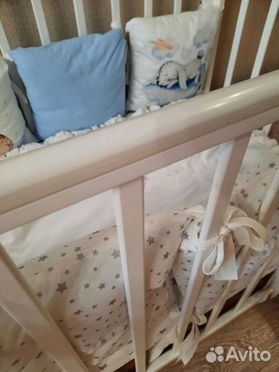 Детская кроватка