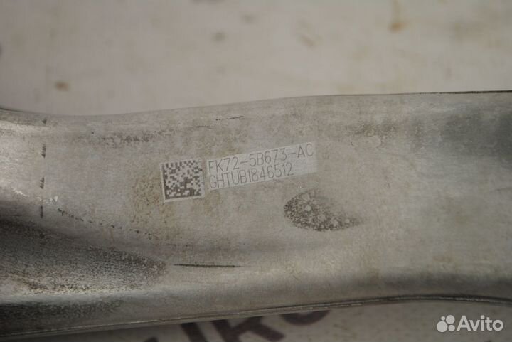 Рычаг верхний Discovery Sport L550 2014