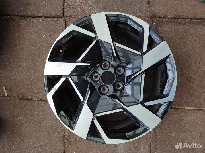 Диск R 20 Hyundai Santa Fe. 1 штука