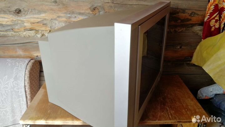 Телевизор 3шт