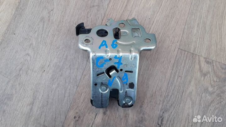 Замок крышки багажника №9 Audi A6 (C7) 2014