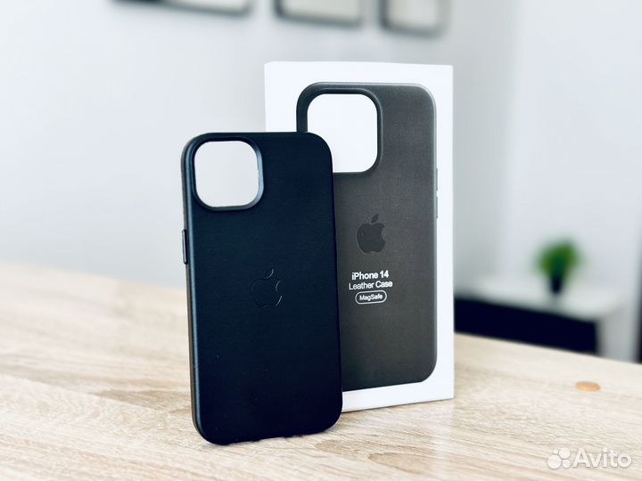 Чехол Leather Case на iPhone 14, черный