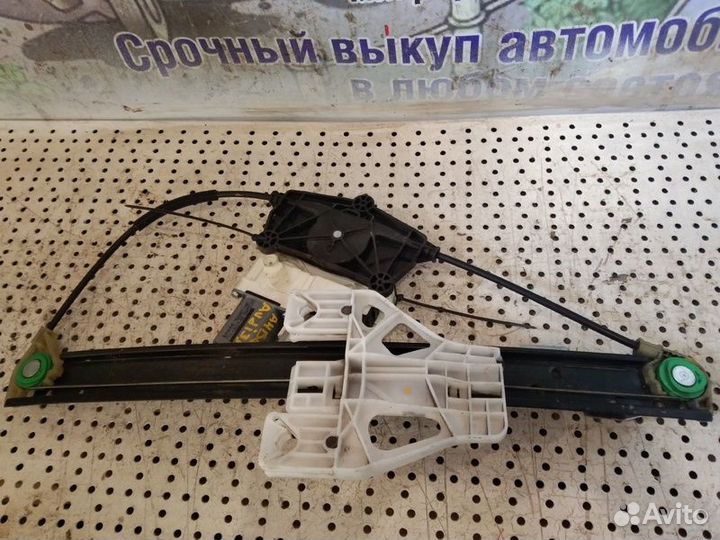 Стеклоподъемник задний правый Audi A4B8