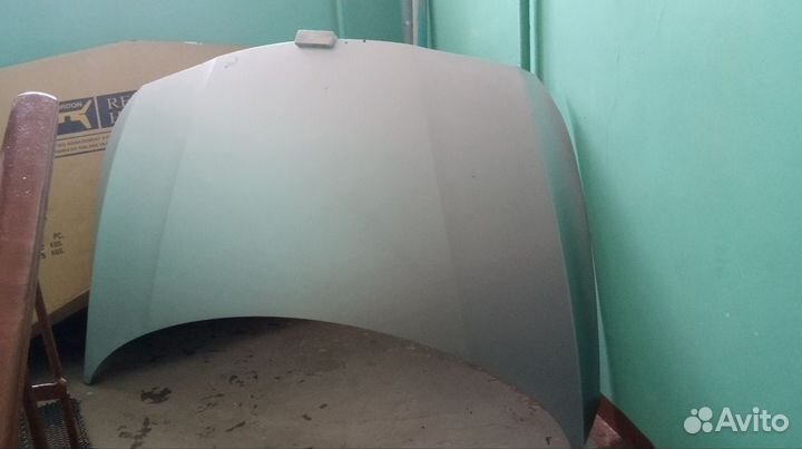 Продается капот от Солярис