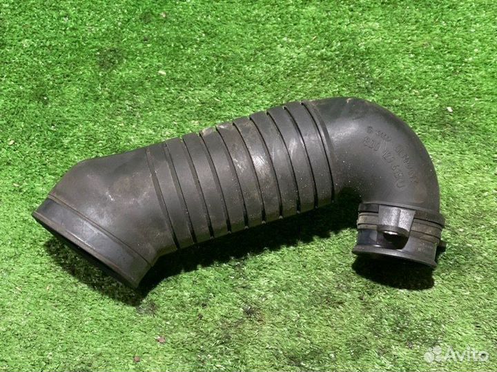 Патрубок интеркулера Audi A4 A6 Passat