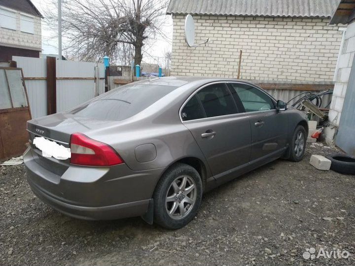 Воздуховод правый Volvo S80 D5244T5 2007