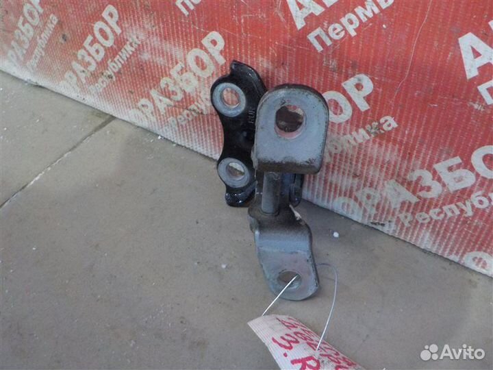 Петля двери верхняя задняя правая Kia Rio 3 G4FC